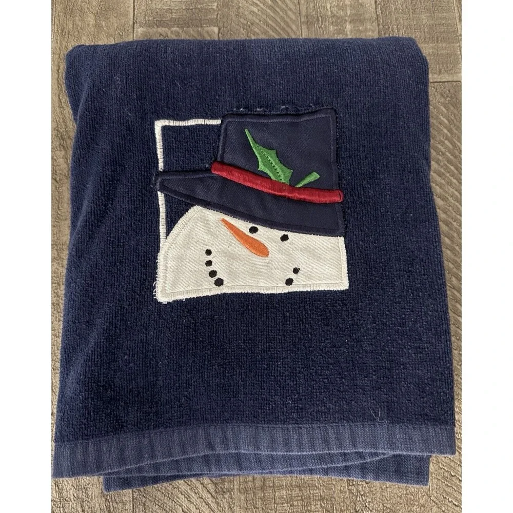 Vtg Cotton Bath Towel Navy Blue Embroidered Snowman Top Hat Holly Cotton 27 x 47